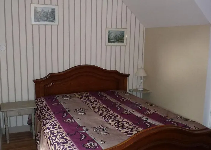 La Maison Jaune Et Bleue Feriehus *